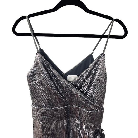 NWT Saylor Azariah Fringed Silver Gunmetal Sequin Wrap Dress. Size M. - Picture 7 of 12